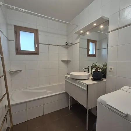 Appt 6 Pers Avec Terrasse - *